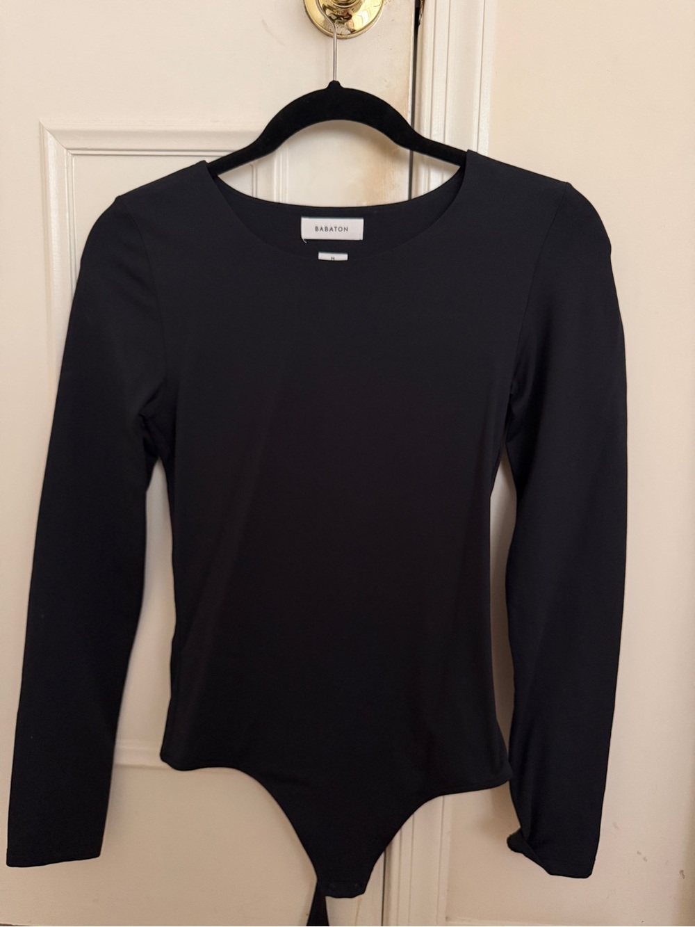 Aritzia Babaton Contour Black Long-Sleeve Bodysuit
